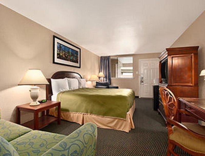 Travelodge By Wyndham New Orleans Harvey Hotel מראה חיצוני תמונה